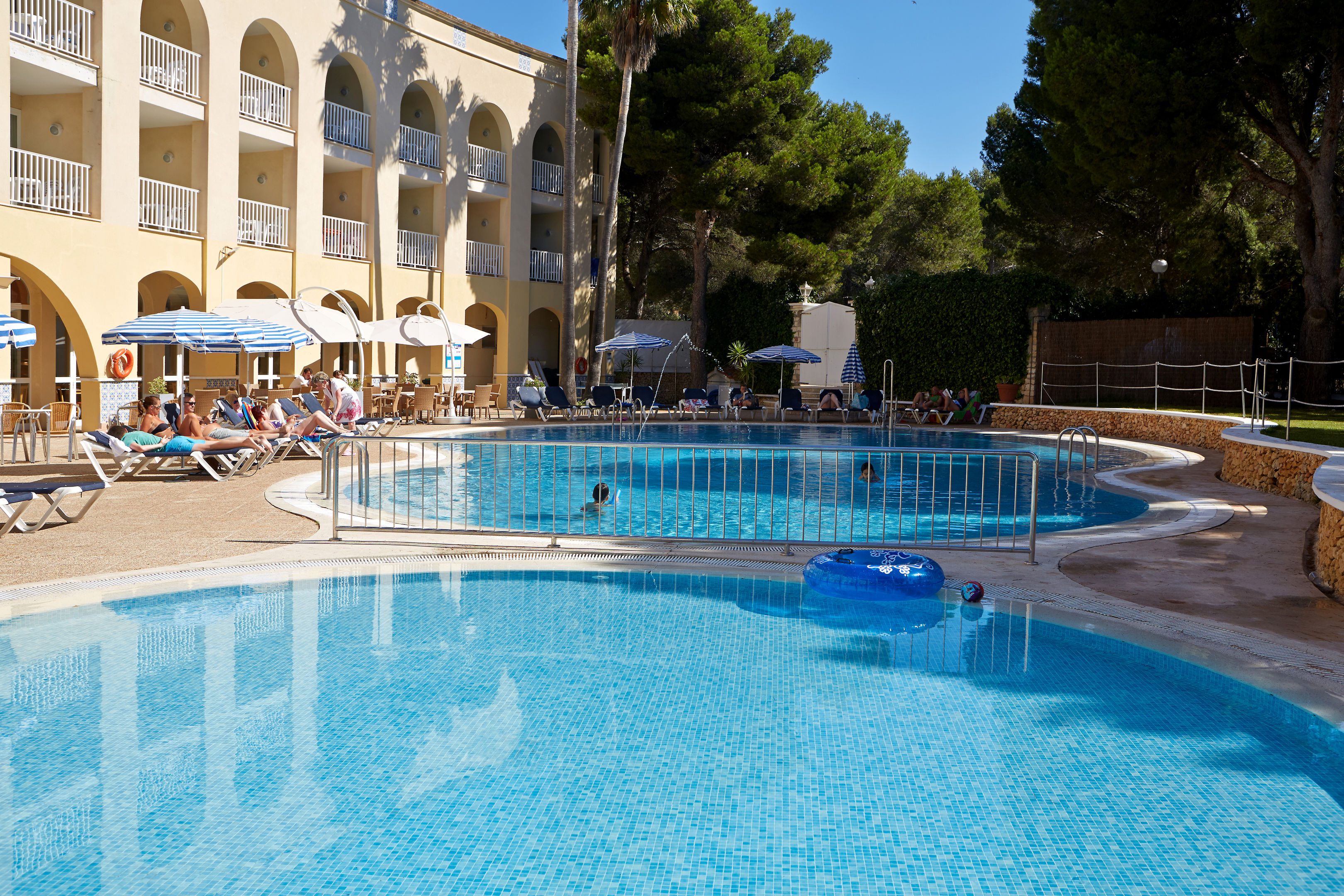 Hotel Image 2