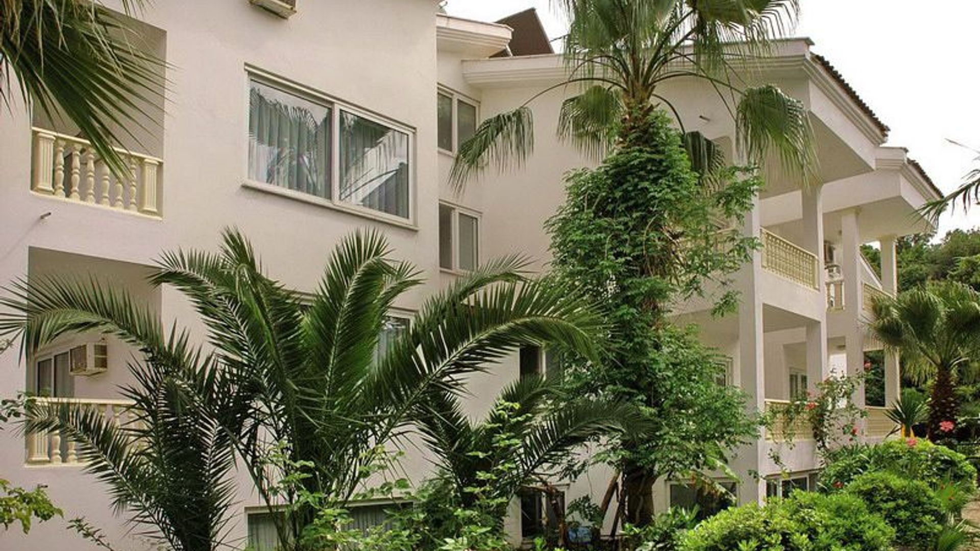 Hotel Image 1