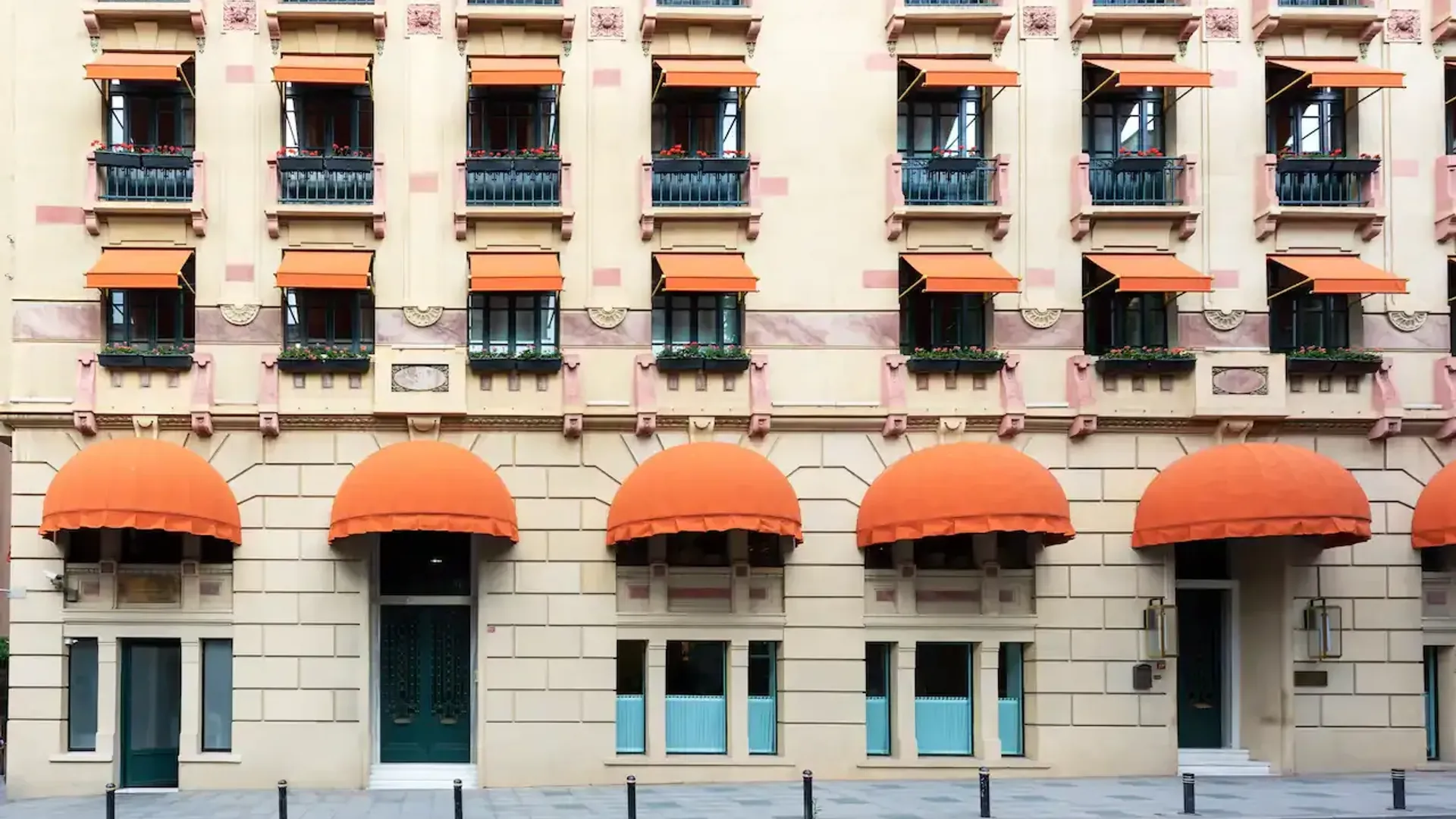 Hotel Image 2
