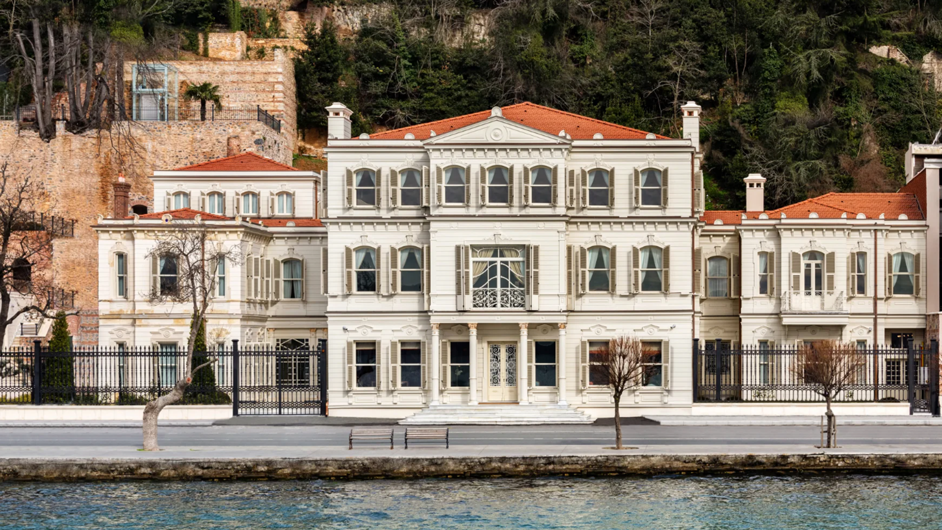Hotel Image 1