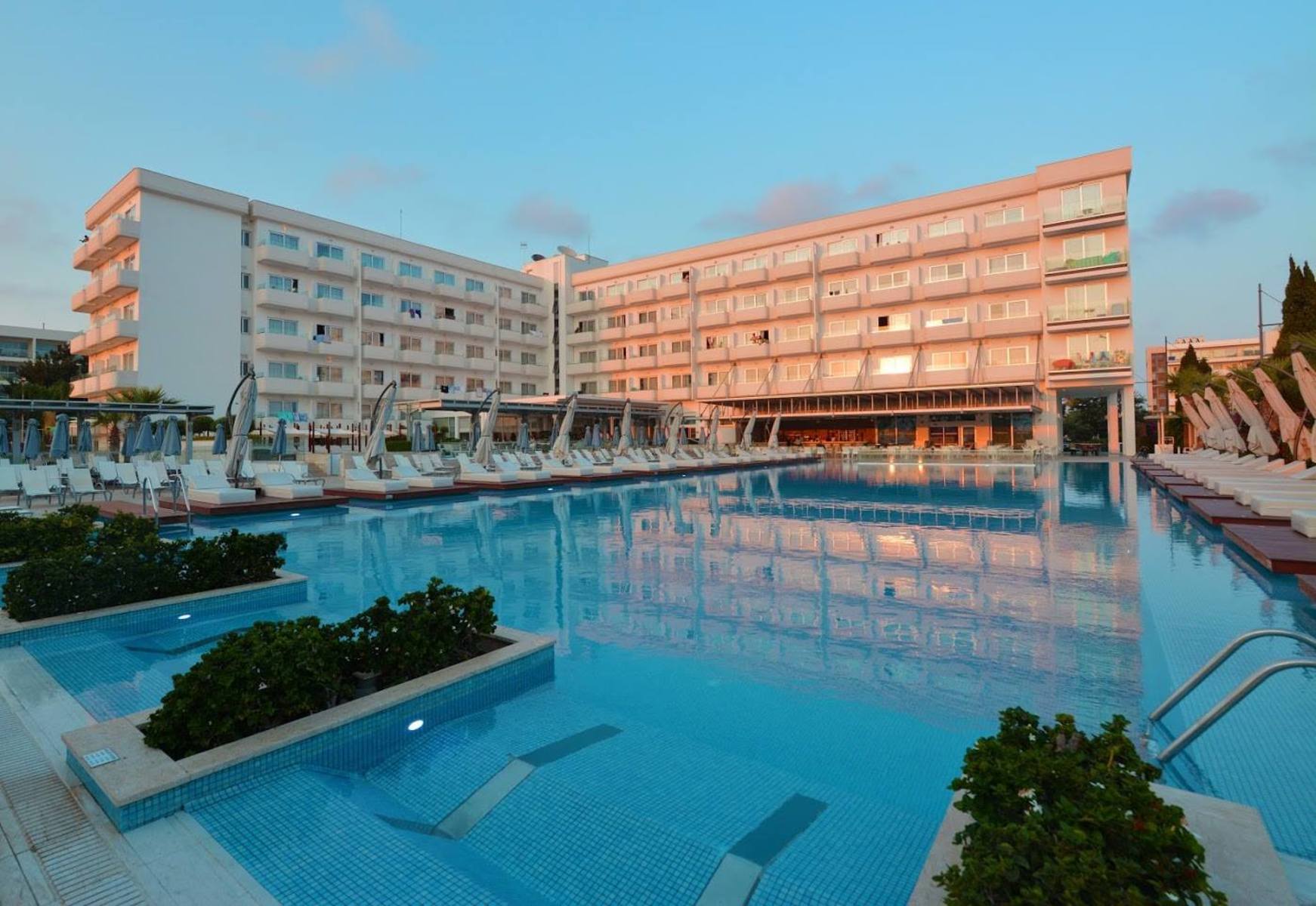 Hotel Image 1