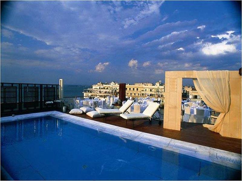 Hotel Image 1