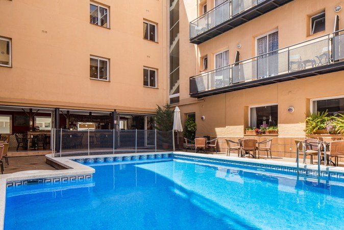 Hotel Image 2