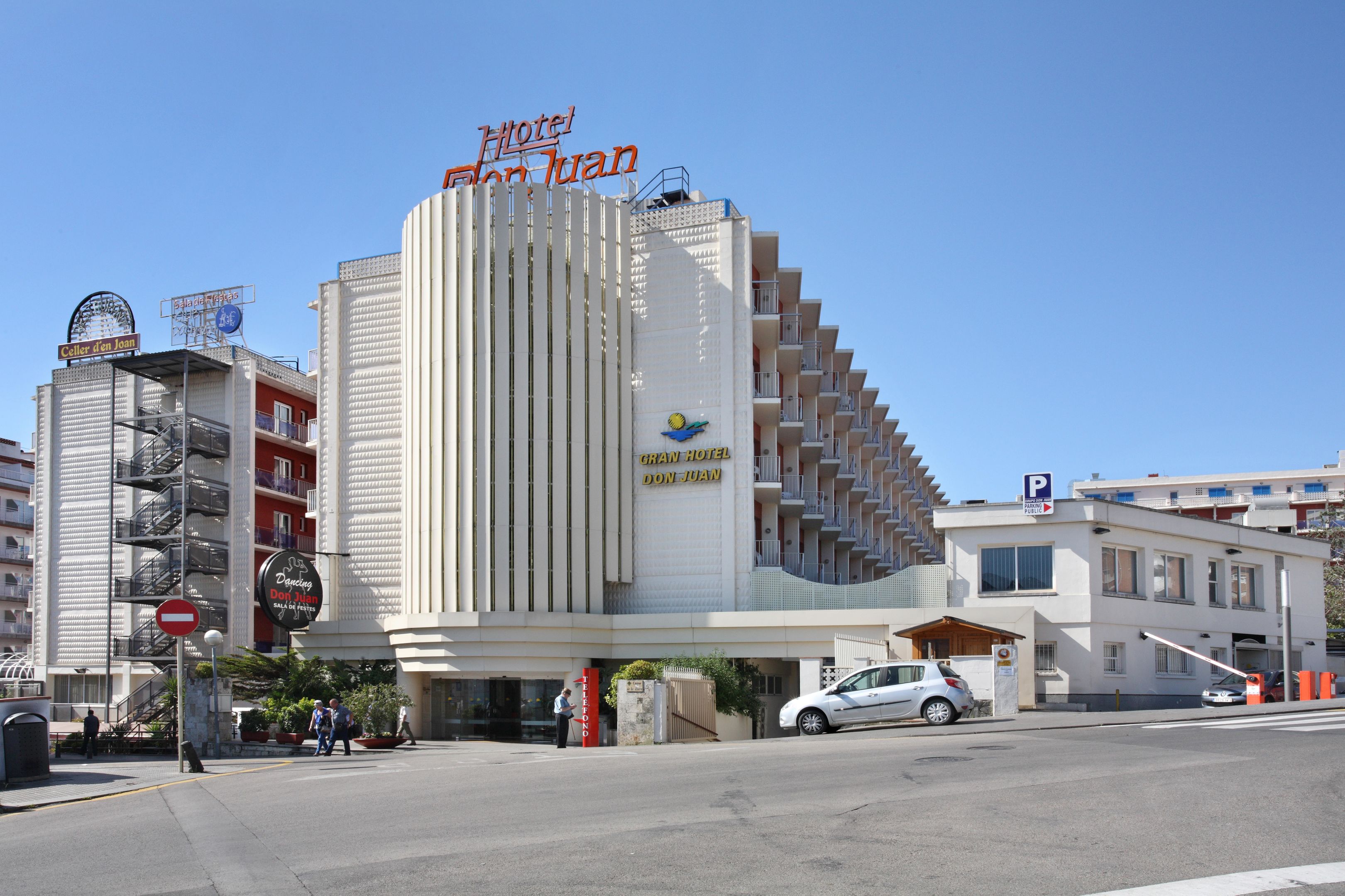 Hotel Image 1